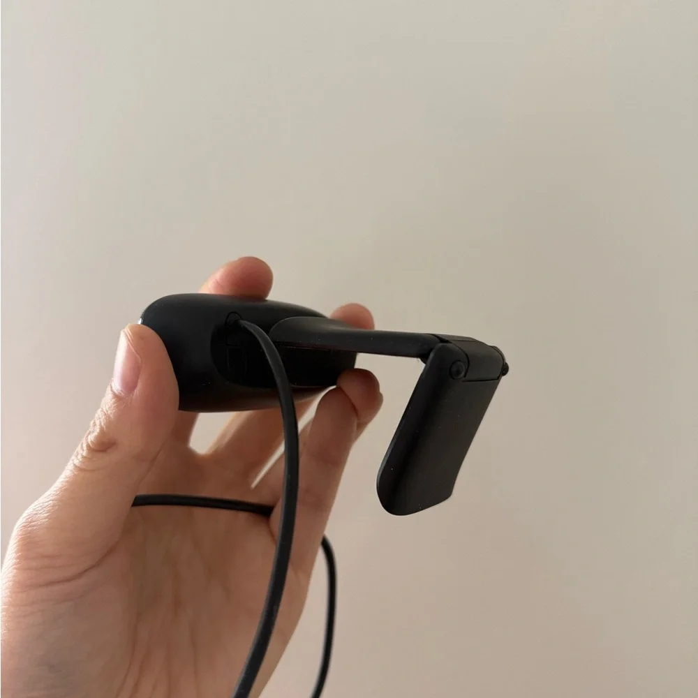 Logitech Black Webcam with Clip Mount for Computers